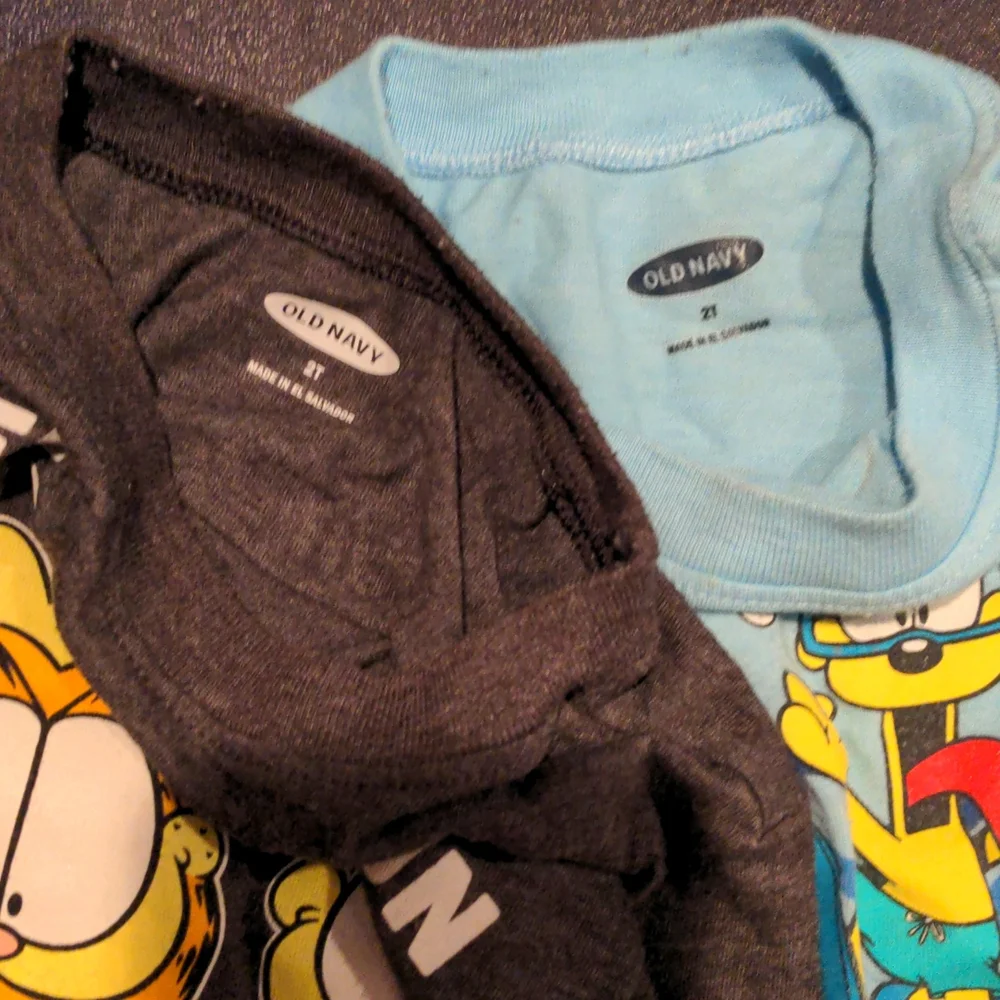 Set of 2 Toddler Garfield Odie T Shirts - Picture 2 of 9